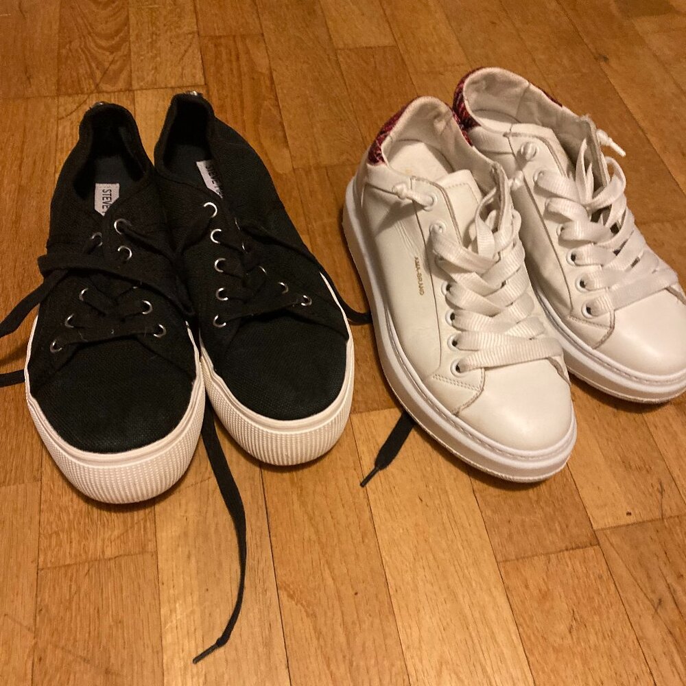 Steve Madden Sneakers
